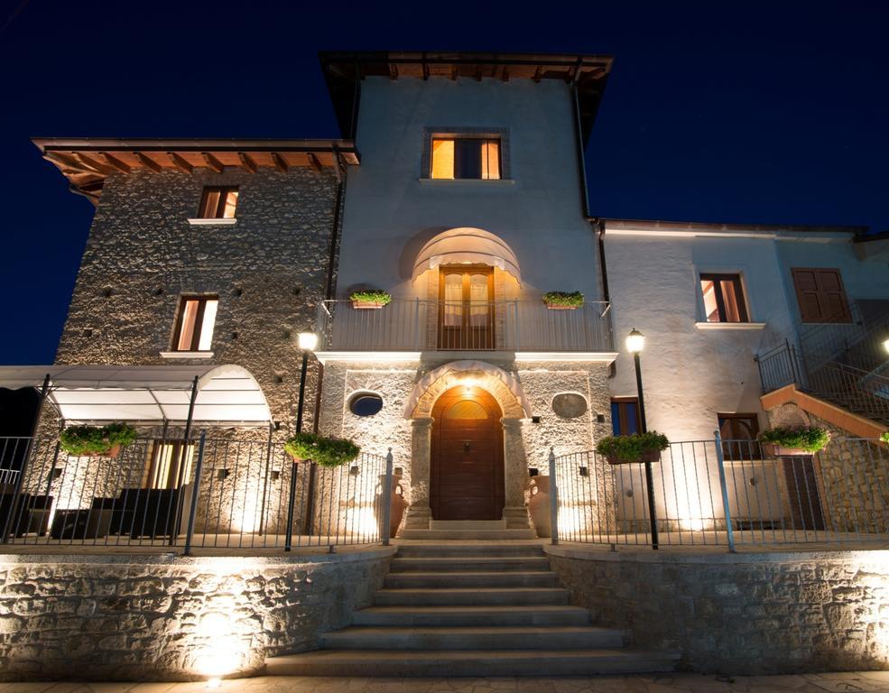 Agriturismo U' Casinu Da Scala カンポラ・サン・ジョバンニ エクステリア 写真