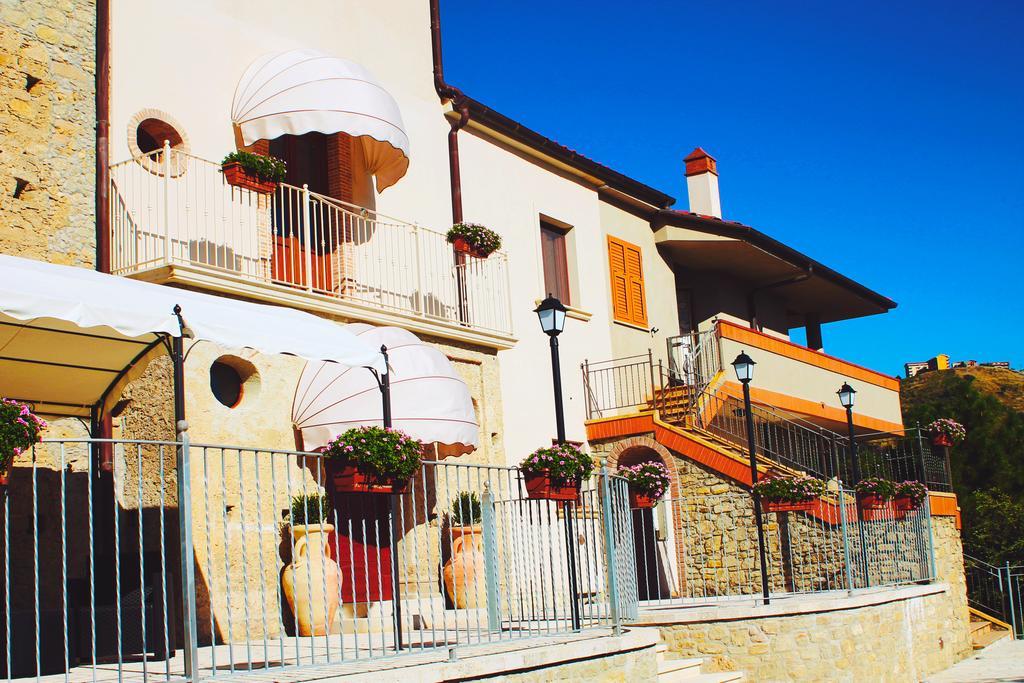 Agriturismo U' Casinu Da Scala カンポラ・サン・ジョバンニ エクステリア 写真
